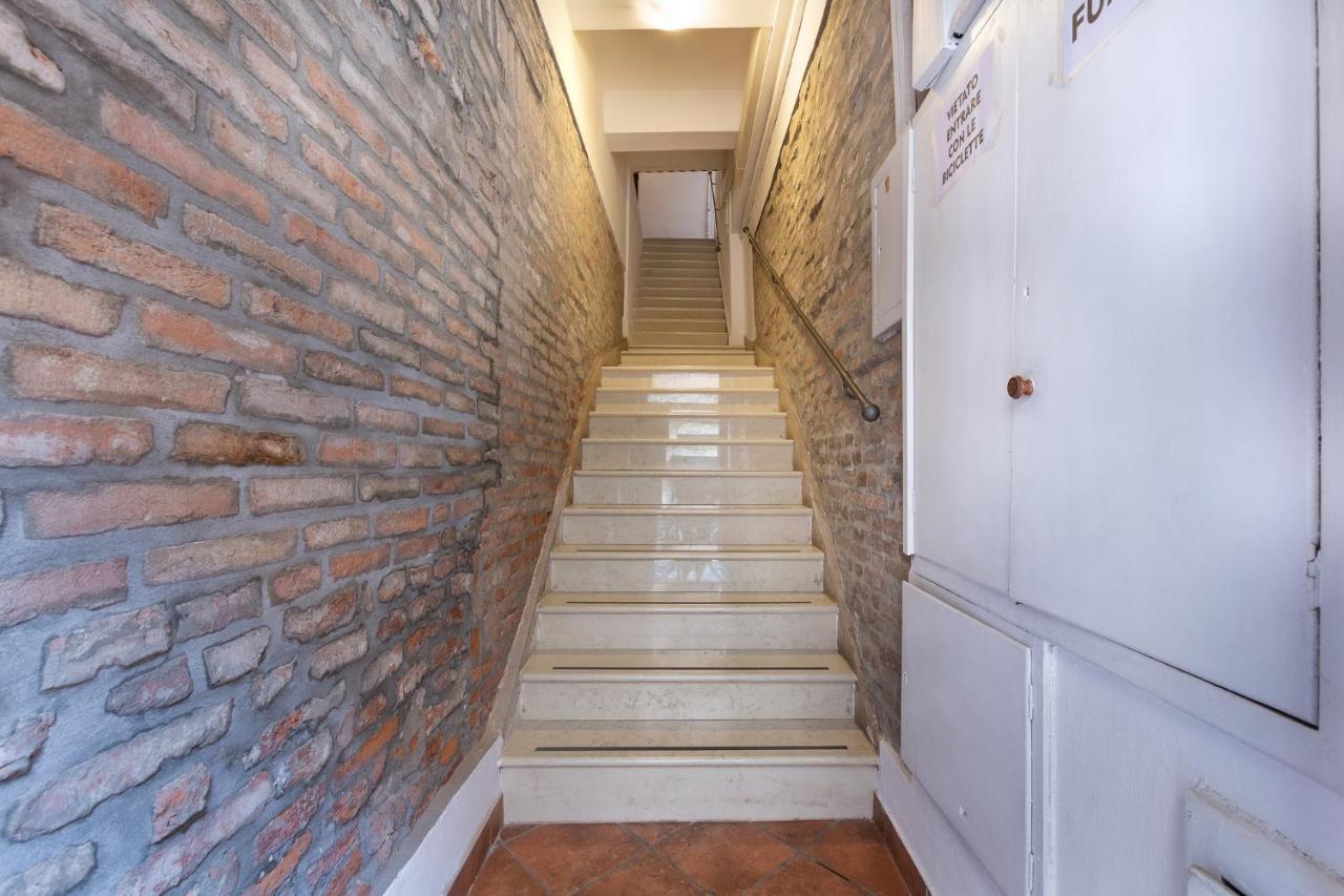 Ferrara Mayr White Apartment Zewnętrze zdjęcie
