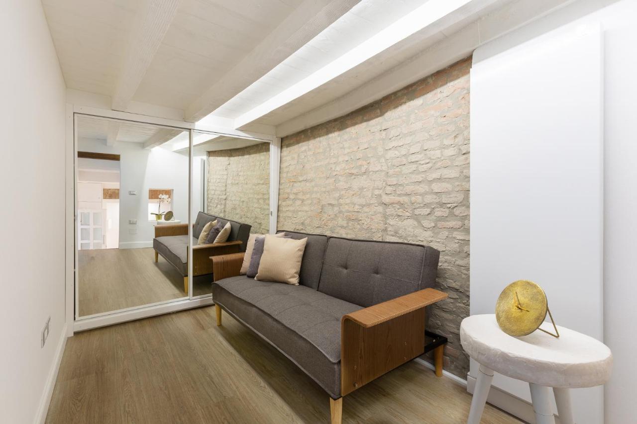 Ferrara Mayr White Apartment Zewnętrze zdjęcie